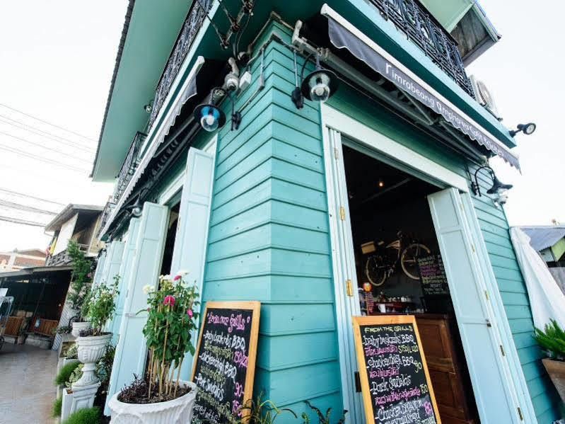 Roomquest Rimrabeang At Amphawa Exterior photo