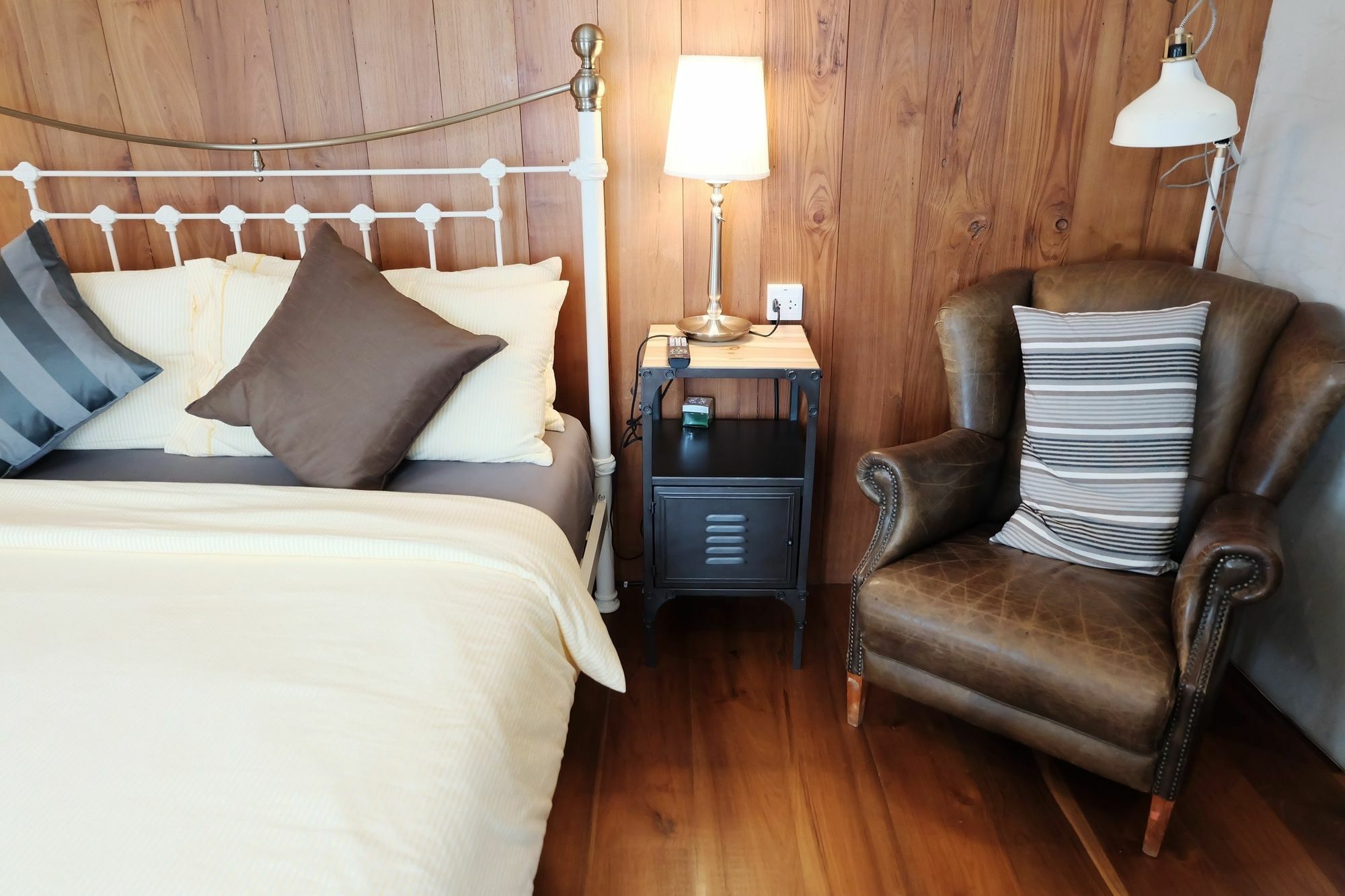 Roomquest Rimrabeang At Amphawa Exterior photo